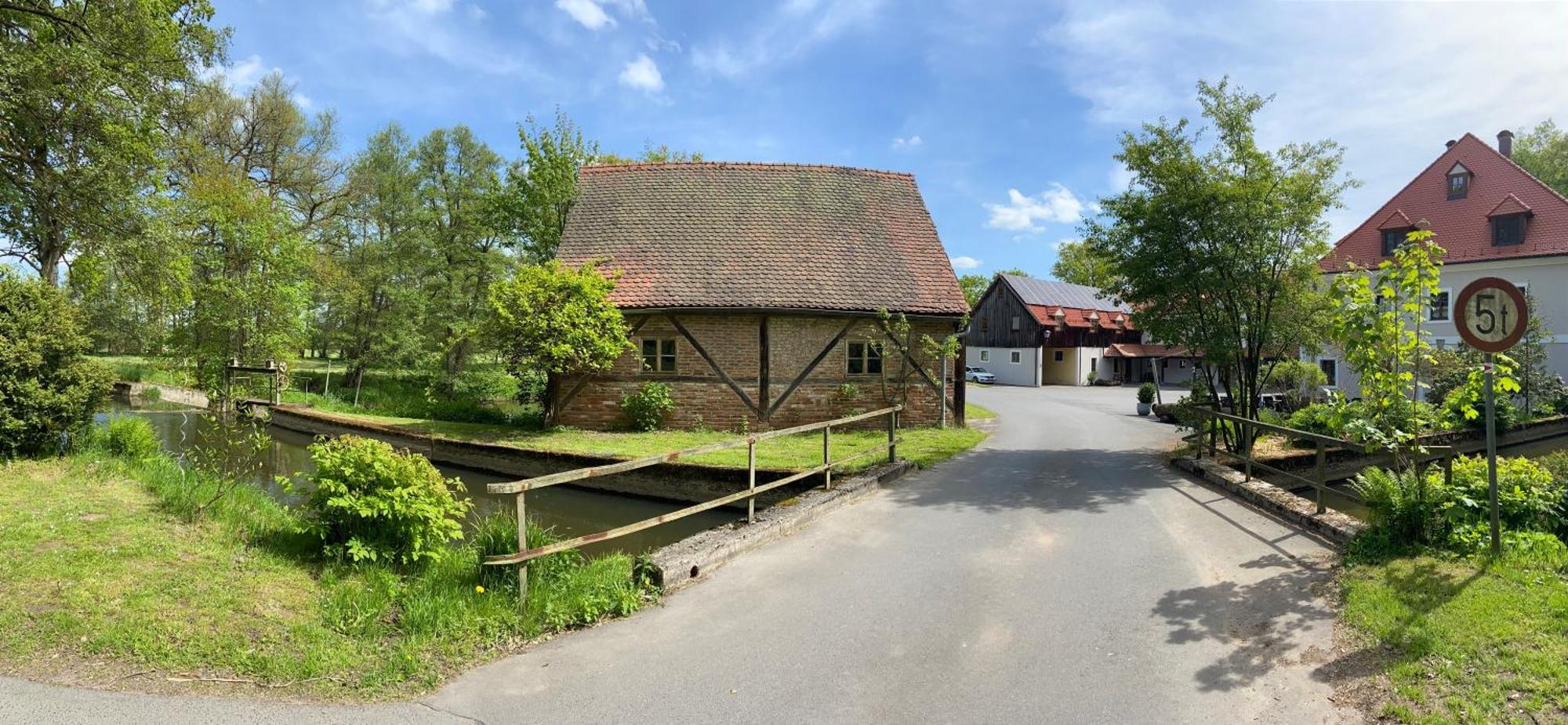Landhotel Kahrmuehle Pressath Экстерьер фото