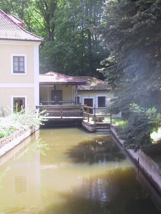 Landhotel Kahrmuehle Pressath Экстерьер фото