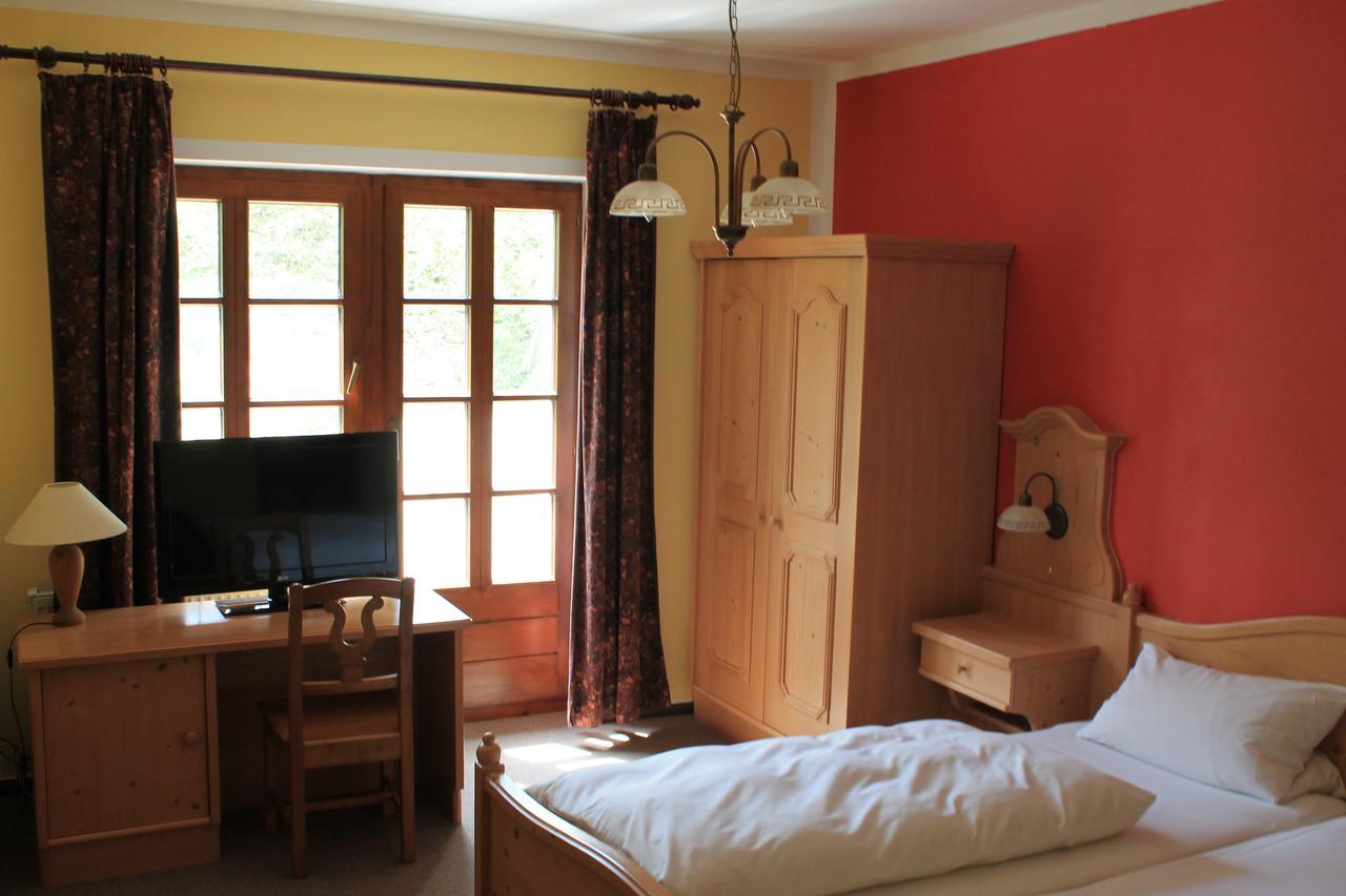 Landhotel Kahrmuehle Pressath Экстерьер фото